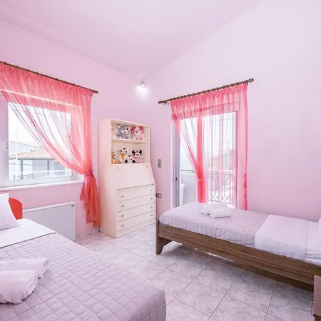 Διαμέρισμα Sofia's House 2 *